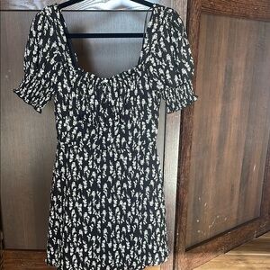NWT Jun & Ivy Floral Black Dress